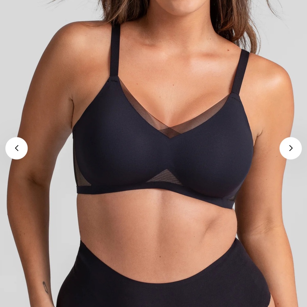 HoneyLove Black Mesh Crossover Bra
